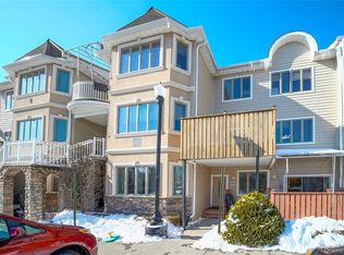 4 Rose Garden Way #102, Monsey, NY