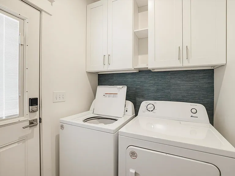 4068 Poets Trl — Photo 34