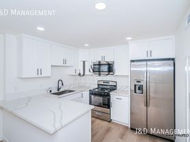 1218 W Spruce St, San Diego, CA