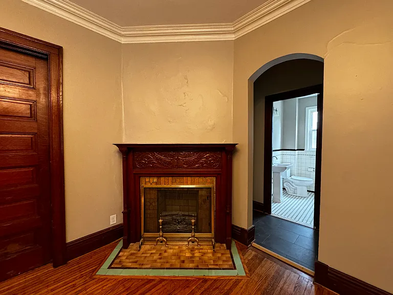 294 Baynes St #1 — Photo 2