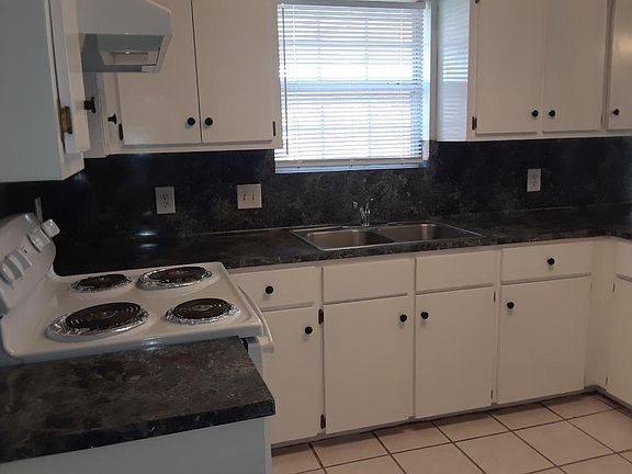 5th image of 3206 Audrey Ln