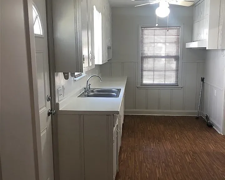 1417 Church St — Photo 2
