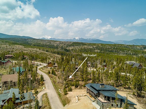 3rd image of 135 FOXTAIL Drive