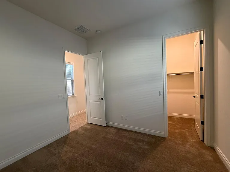 9541 E Theia Dr — Photo 14