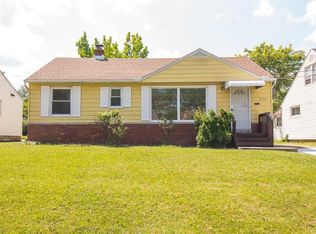 20728 Applegate Rd, Maple Heights, OH 44137