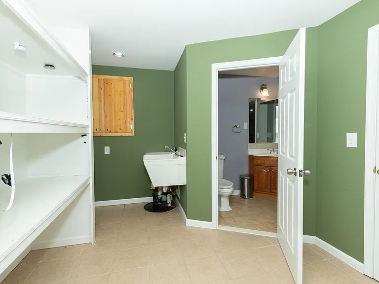 180 Muirfield Ct — Photo 44