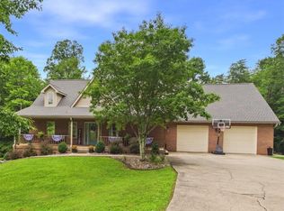201 Addison Dr, Parkersburg, WV 26104