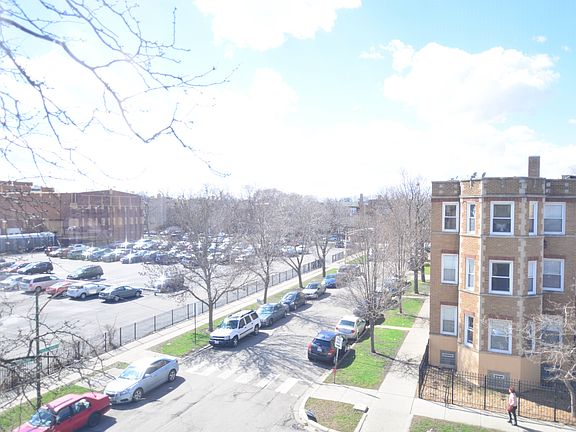 5th image of 3424 W Leland Ave APT 3W