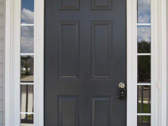 3rd image of 71 Brooks Dr
