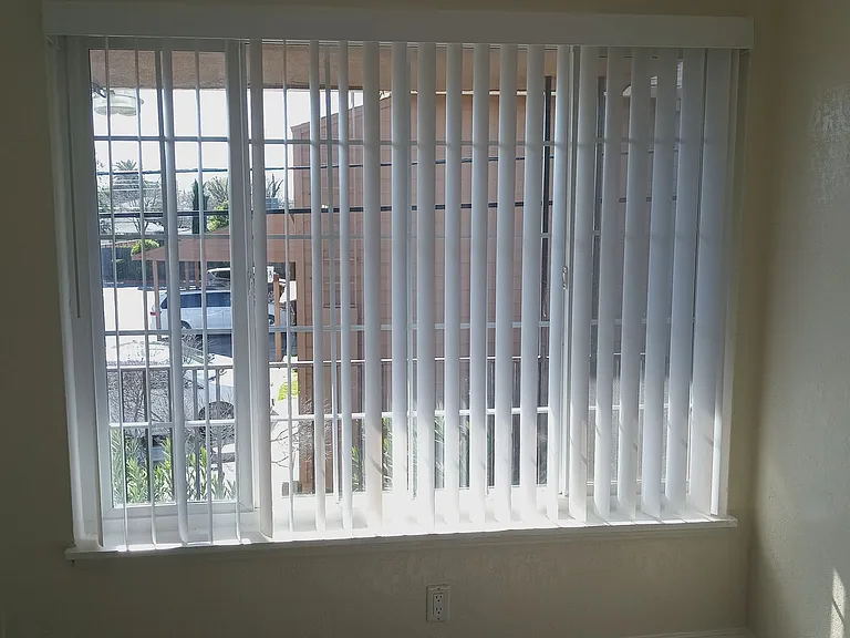 2501 Edison Ave #34 — Photo 6