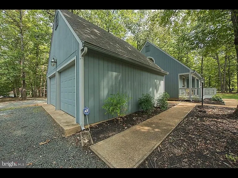 1 Tallwood Trl — Photo 3