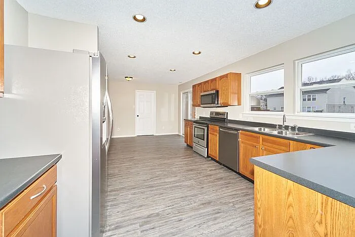 10393 Windward Dr — Photo 10