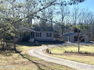 573 Dublin Dr, Crossville, TN 38572