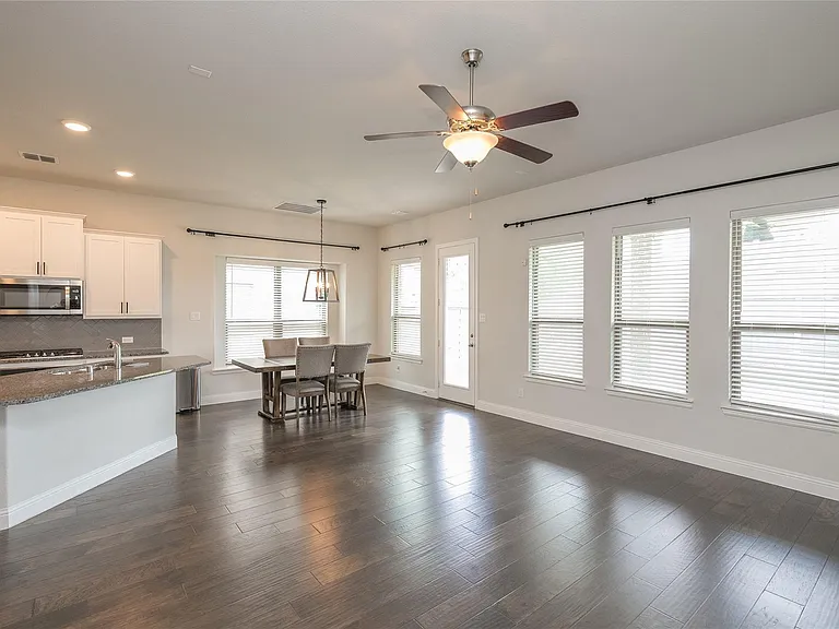 5104 Shallow Pond Dr — Photo 25