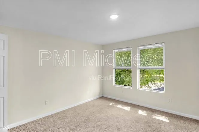 2235 Dr Martin Luther King Jr St — Photo 14