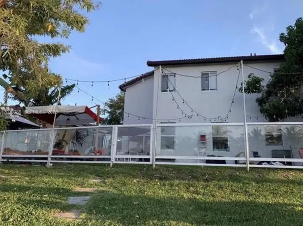 9009 SW 214th St #9009, Miami, FL 33189