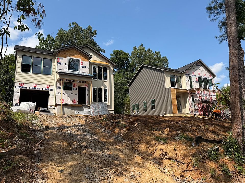 2nd image of 503 Brown Rd