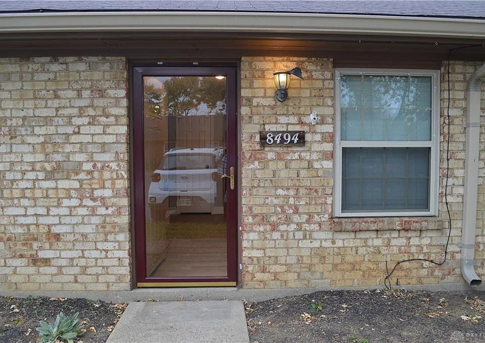 8494 Woodgrove Dr