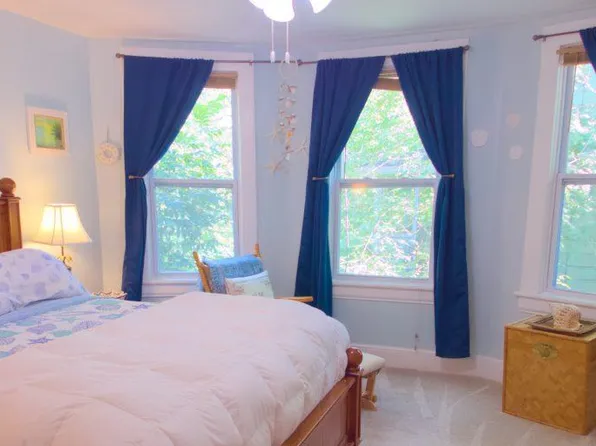 (undisclosed Address), Roanoke, VA 24015