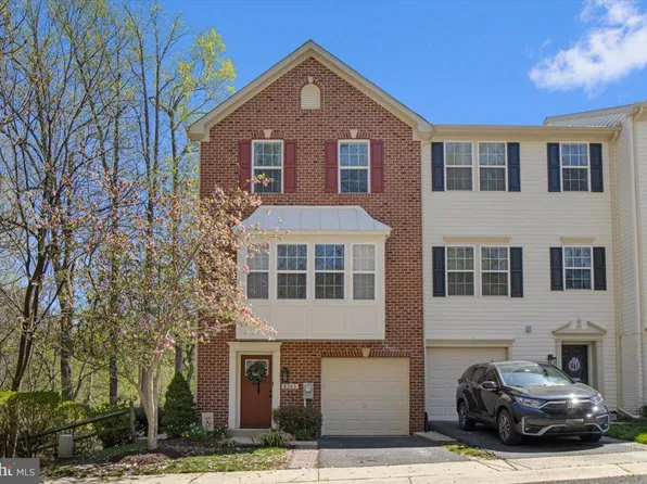 8343 Autumn Crest Ln #6, Chesapeake Beach, MD 20732