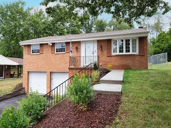 211 Shoreham Dr, Allison Park, PA 15101