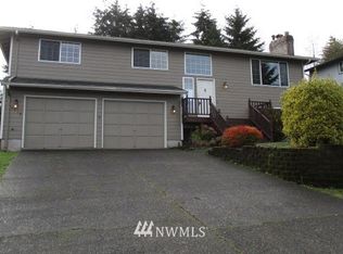 4118 78th St E, Tacoma, WA