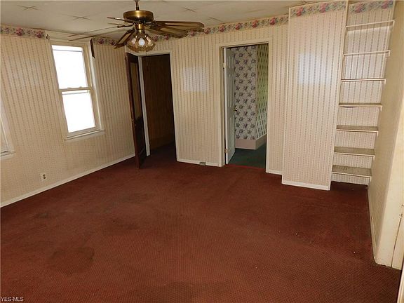 5th image of 3490 W 47th St