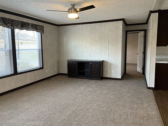 2nd image of 1250 Strandwyck Dr #302