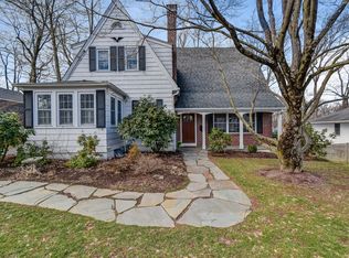 153 N Passaic Ave, Chatham, NJ 07928