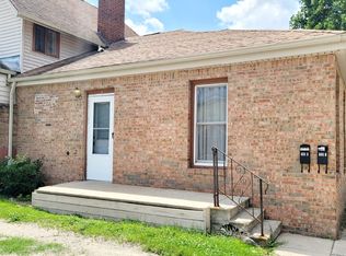 402 W Mishawaka Ave #A, Mishawaka, IN 46545