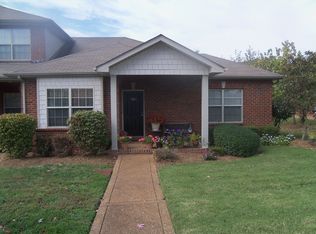 301 Cashmere Dr, Thompsons Station, TN 37179