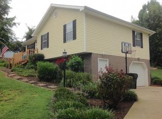 215 Dorothy Cir, Limestone, TN 37681