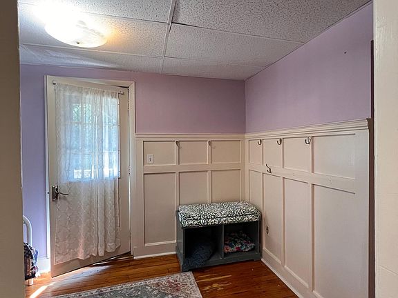 3rd image of 73 Pawcatuck Ave #2