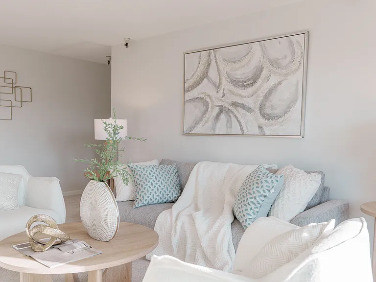 400 Ortega Ave #216 — Photo 2