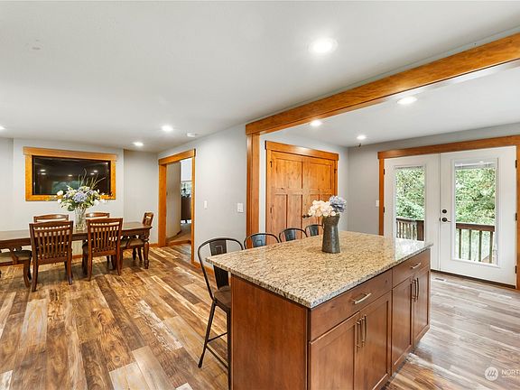 5th image of 3417 278th St E