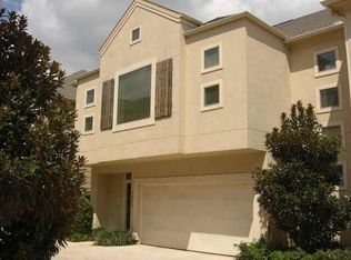 3866 Center St, Houston, TX 77007