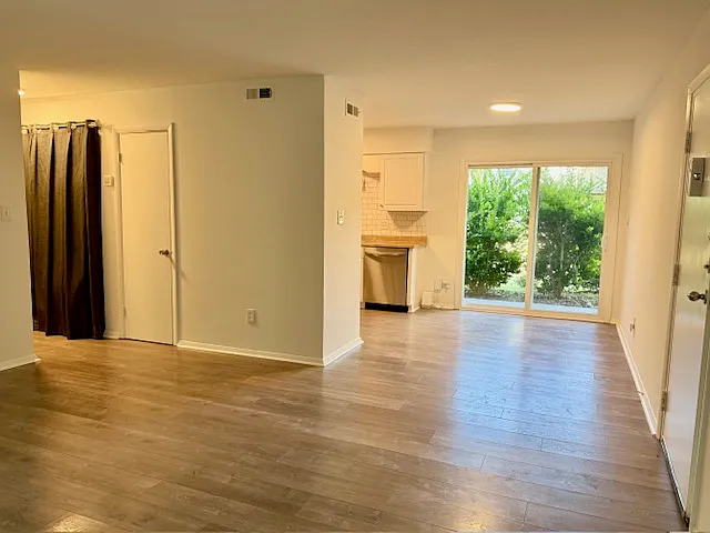 1208 Manassas Ct #A — Photo 4
