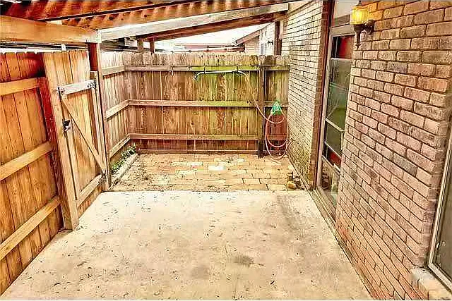 7409 Shadow Hill Dr #101 — Photo 12