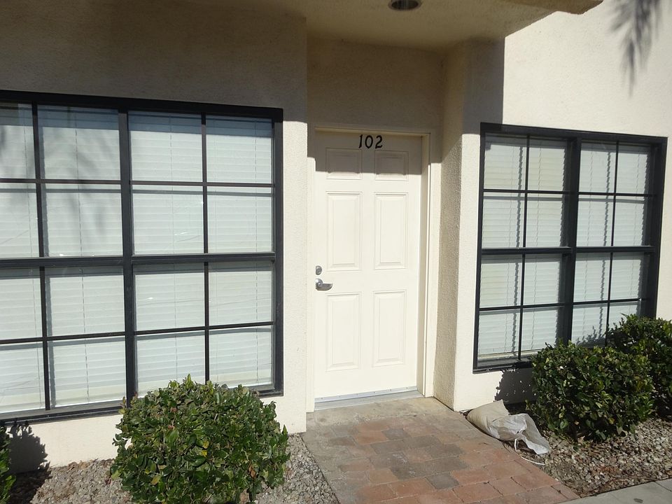 1st image of 517 E Harvard Blvd #102
