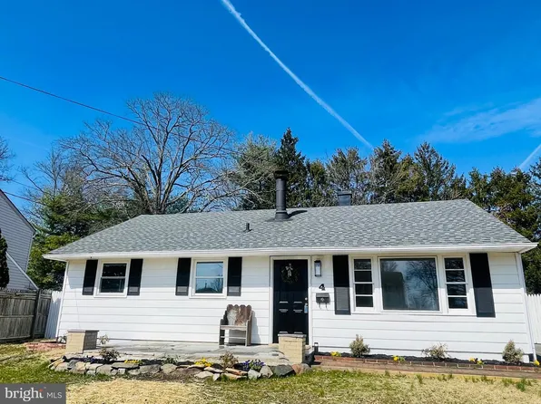 4 N Walnut Cir, West Berlin, NJ 08091