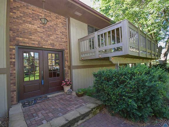 2nd image of 6908 E Pine Lake Dr