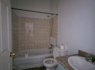 817 Broadway Ave #101, Saskatoon, SK S7N1B5