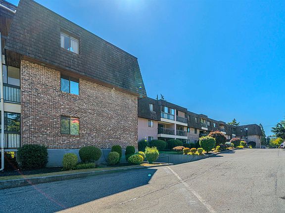 5th image of 32175 Old Yale Rd #317