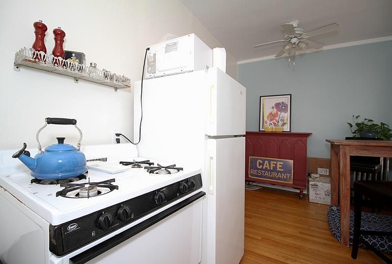1st image of 3815 N Greenview Ave #Unt1e