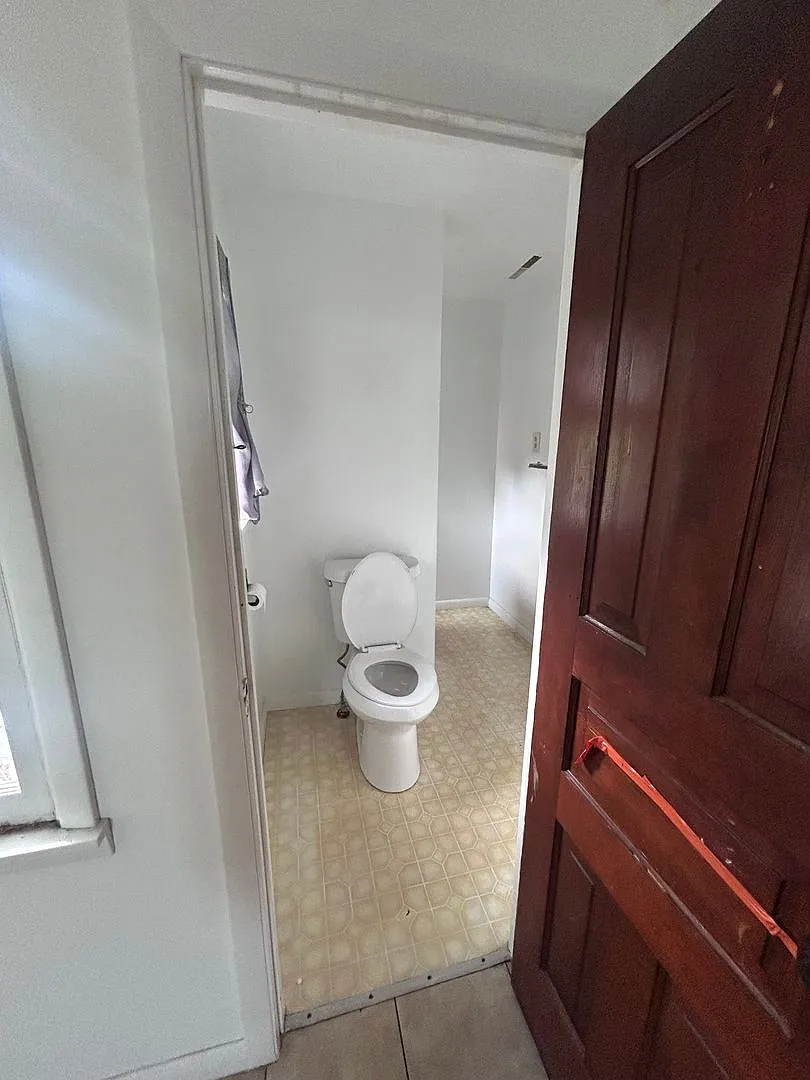1625 Spear Street — Photo 3
