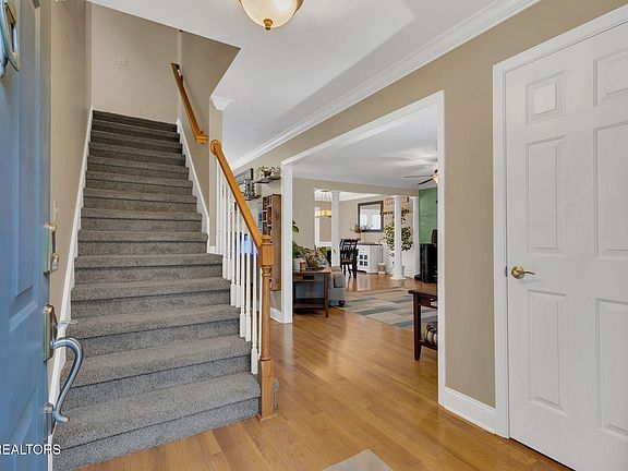 5th image of 5638 Eagle Crest Ln