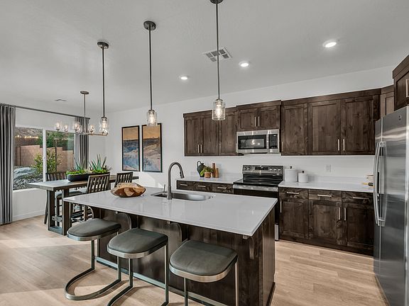 7th image of this home