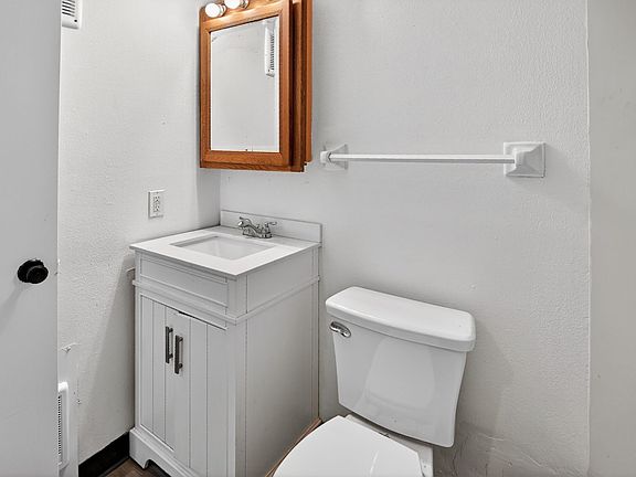 5th image of 3722 W Karstens Dr APT 2