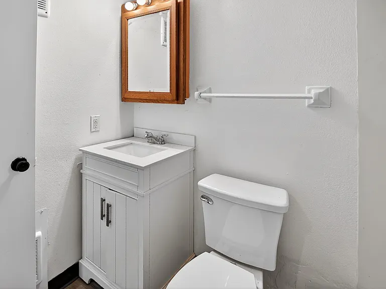 3722 W Karstens Dr — Photo 3