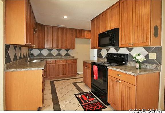 3rd image of 20649 Willow Springs Dr